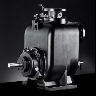 單級單吸無堵塞自吸式排污泵，開式無堵塞葉輪，軸向入口和徑向出口，采用后拉式結(jié)構(gòu)，維修無須拆除泵體及管路。